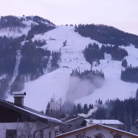 아파트 Resi & Obermoser 코센